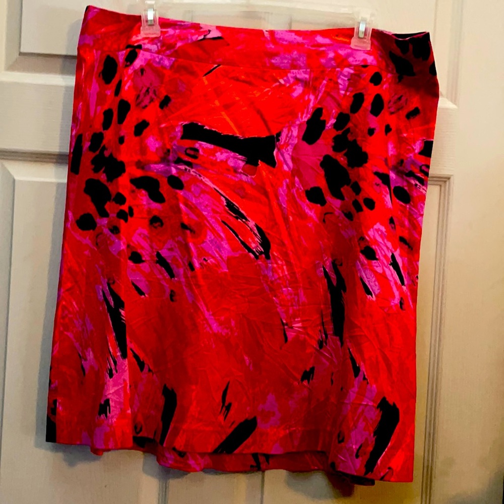 EUC Lane Bryant Red Abstract Straight Skirt, Sz 22